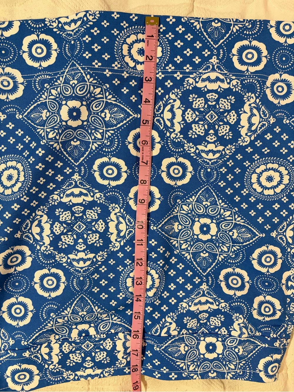 New with Tags Talbot’s size 10P Blue & white Floral Tile Print Women's Skirt. - Picture 7 of 9